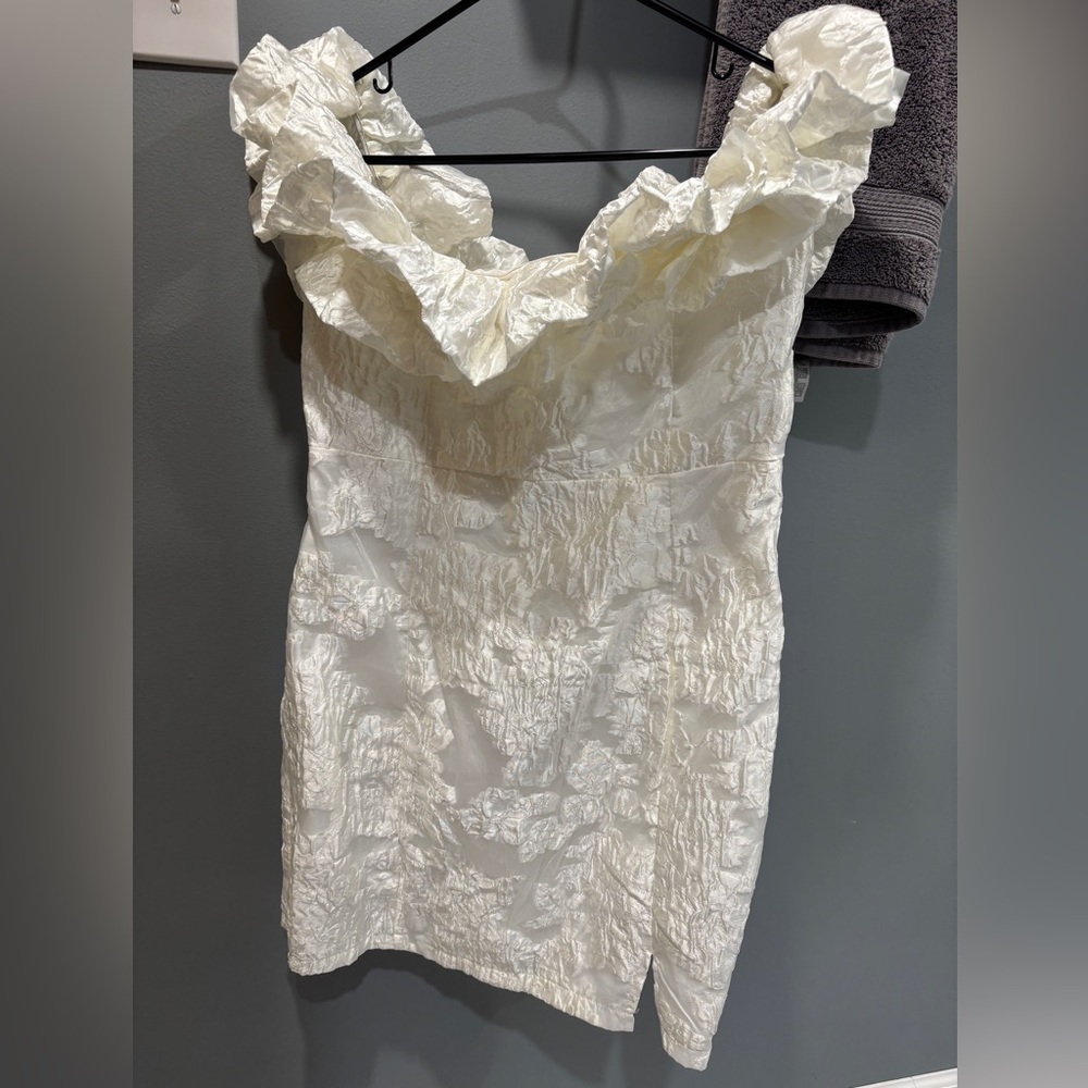 Selfie Leslie Ivory Satin Dress